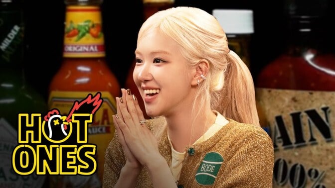 ROSÉ smiling on hot ones