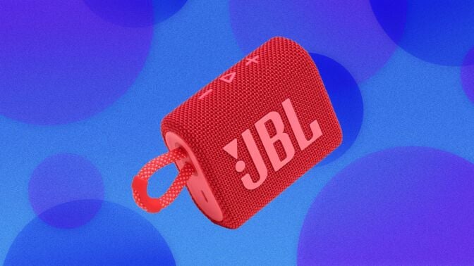 A JBL Go 3 speaker appears on a blue background with abstract bubbles, it has a loop.